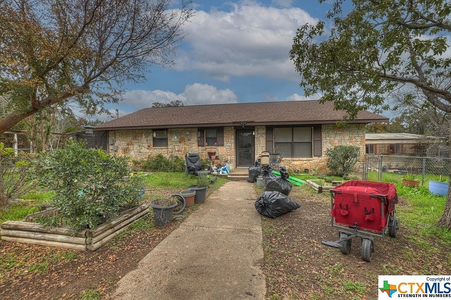 1425 Silver Hills Dr, Boerne, TX 78006 Zillow