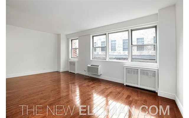 Rented by Douglas Elliman | media 36