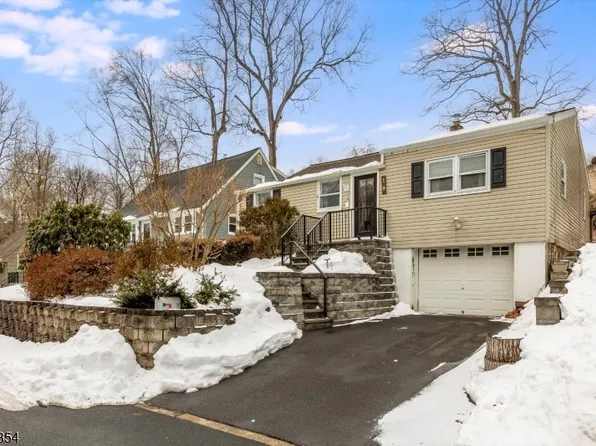 19 Pinecrest Ter, Wayne Twp., NJ 07470