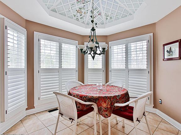 Breakfast Nook