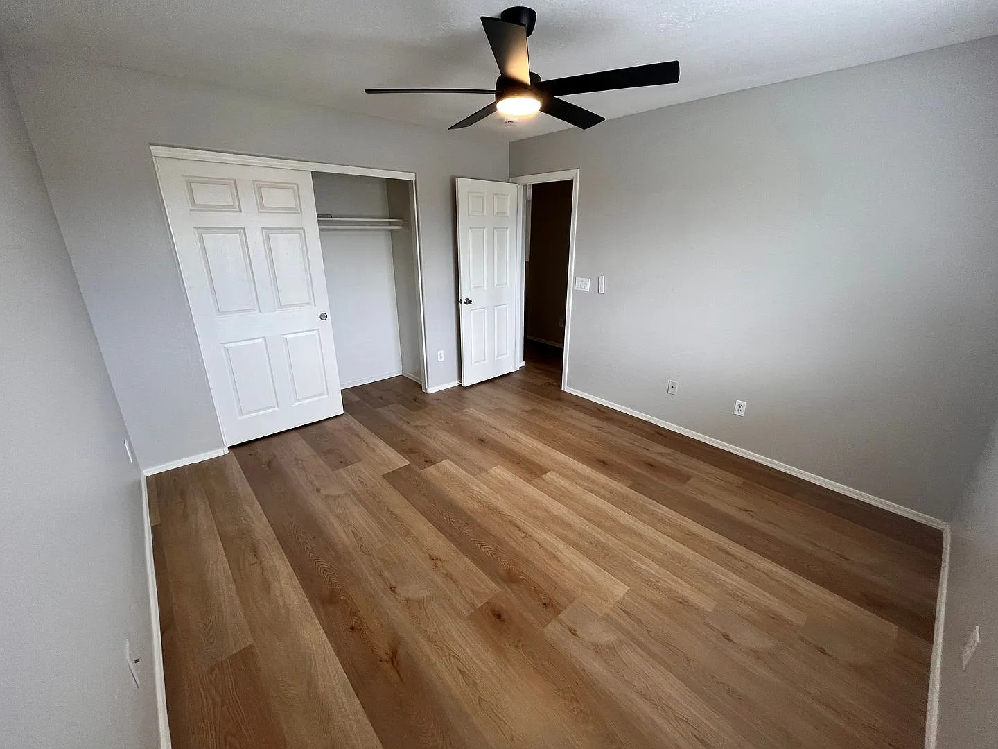 Renovated Home in San Tan Valley $1,895/Month 2 Weeks FREE Rent! — Photo 3