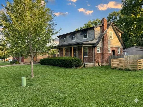 5832 Monrovia St, Shawnee, KS 66216