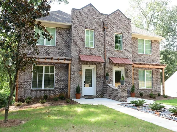 240 Elm St, Oxford, MS 38655