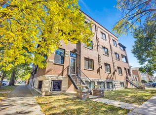 2921 W Glenlake Ave APT 2W, Chicago, IL 60659