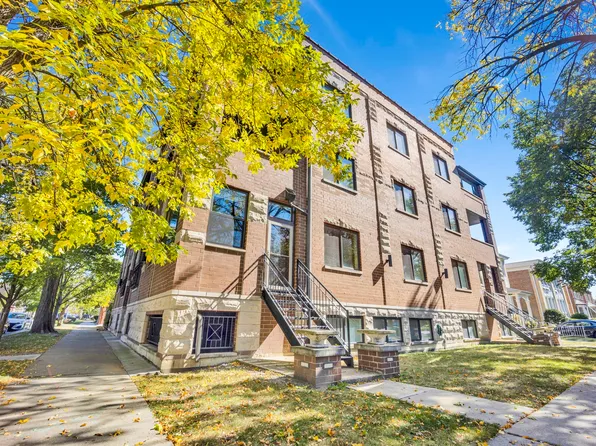 2921 W Glenlake Ave APT 2W, Chicago, IL 60659