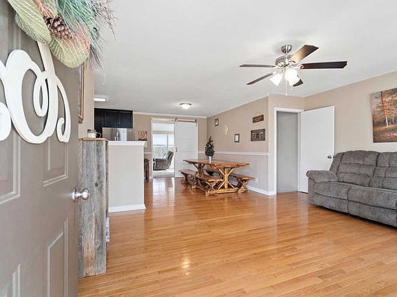 4th image of 507 Linda Ln