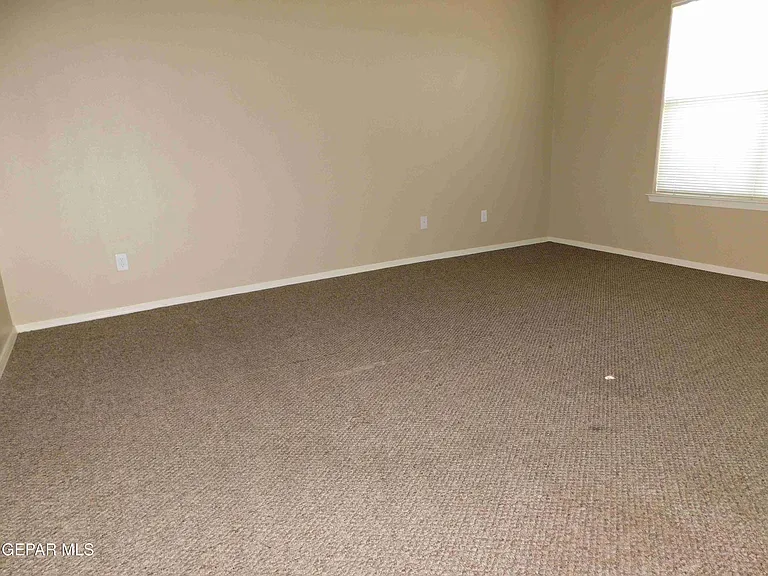 14628 Rockbridge Ave — Photo 33