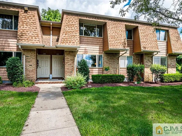 1702 Muriel Ct, Princeton, NJ 08540