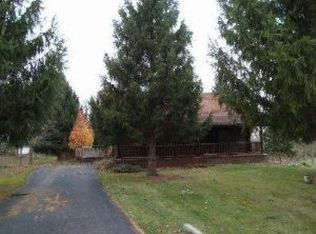 26608 N Wilton Rd, Wauconda, IL 60084