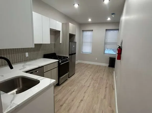 330 50th Street image 1 of 6