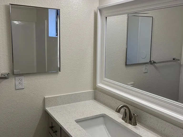 Shadowbrook Apartments-Scenic Living in Sedona — Photo 70