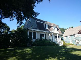 161 Park St, West Roxbury, MA 02132