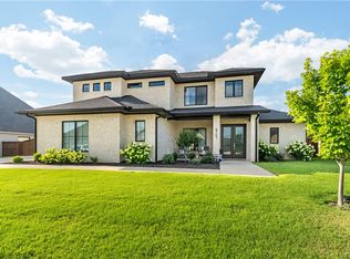 8703 W Hackberry Rd, Bentonville, AR 72713