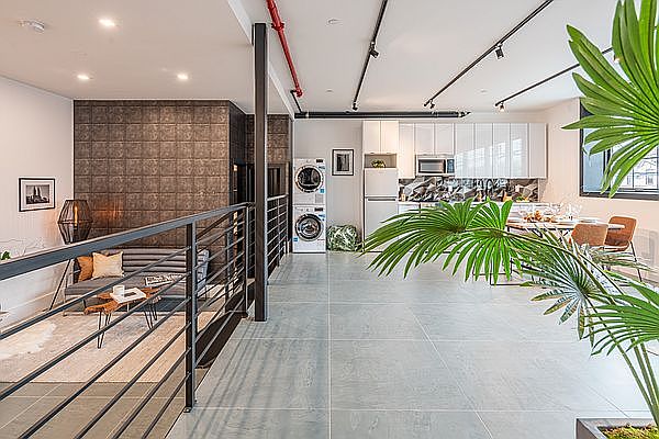 1st image of 8654 16th Ave #1