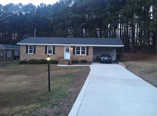 98 Bennett Rd, Coats, NC 27521