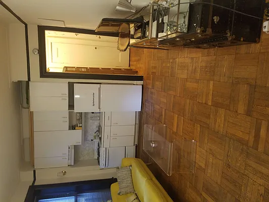 Rented by B Gans Management | media 3