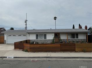 851 Saint Clair St, Costa Mesa, CA 92626