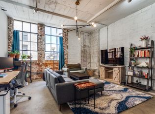 1122 Jackson St APT 520, Dallas, TX 75202