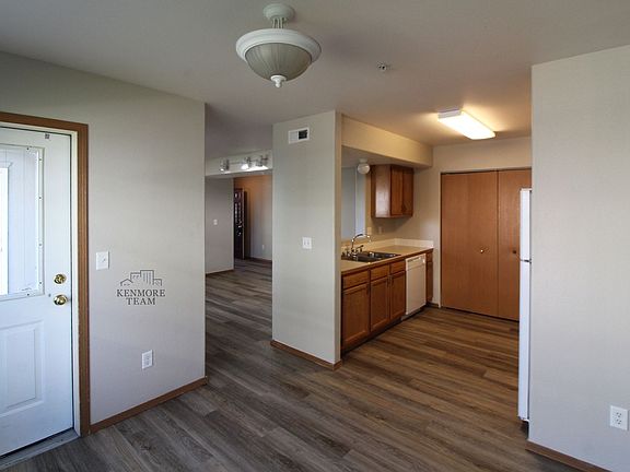 3rd image of 6405 Chapel Hill Blvd Building A