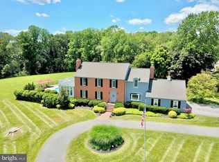 8 Pheasant Wood Ct, Parkton, MD 21120