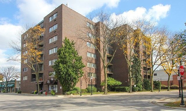 1st image of 11 W Green St APT 304
