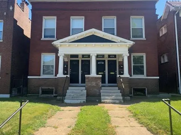 1830 Russell Blvd, Saint Louis, MO 63104