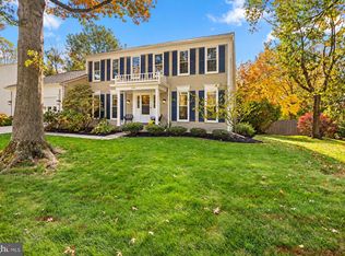 11452 Oak Leaf Dr, Silver Spring, MD 20901