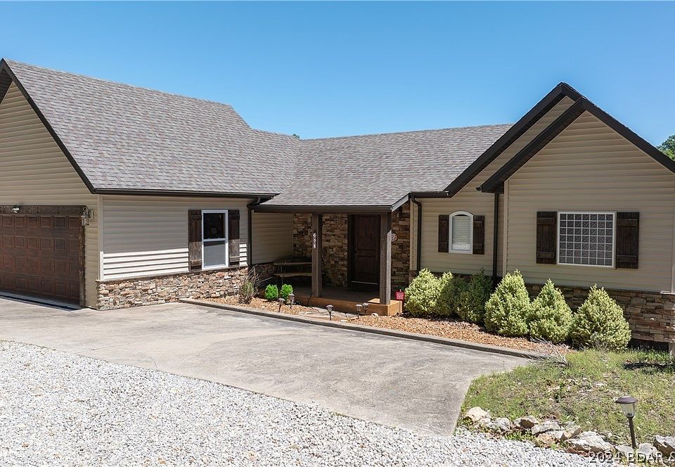 1st image of 360 Meadow Dr