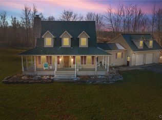 4487 Abbey Rd, Syracuse, NY 13215