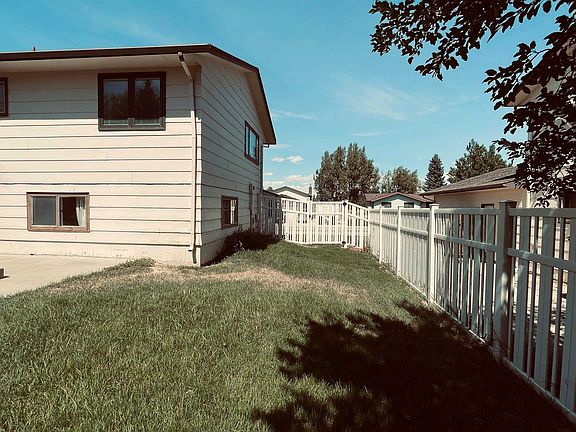4th image of 3701 19th St
