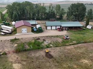 8538 31st Ave NE, Rolette, ND 58366