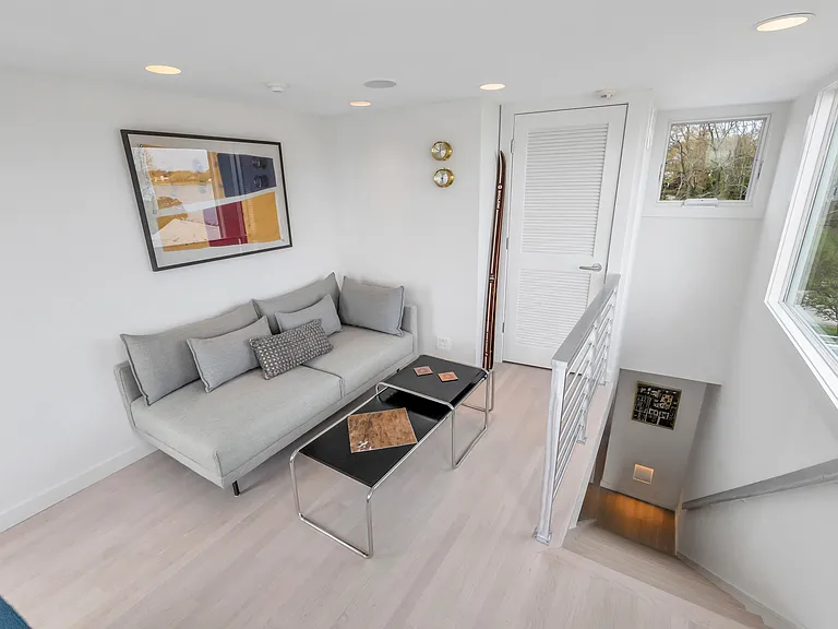 54 Bay View Dr E — Photo 31