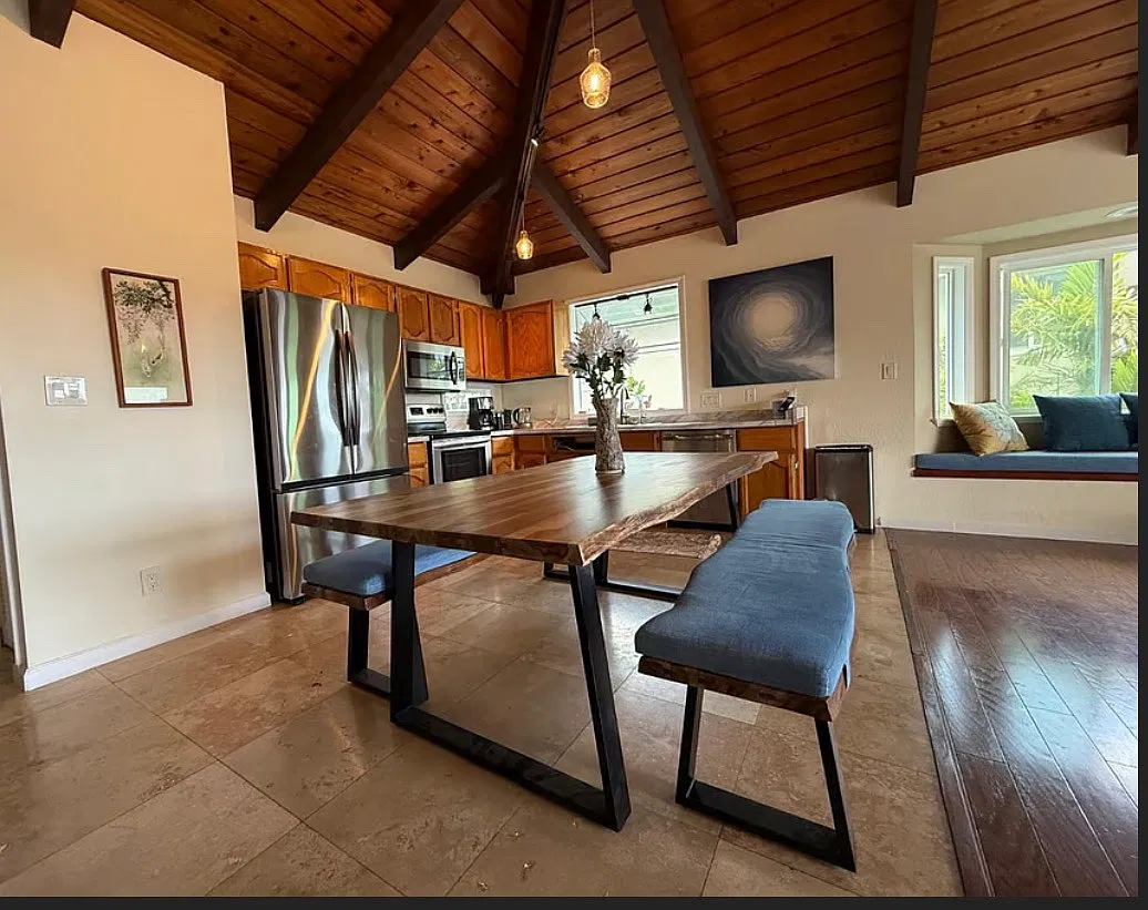 3 bed, 1800 sqft, $5,500 — Photo 2
