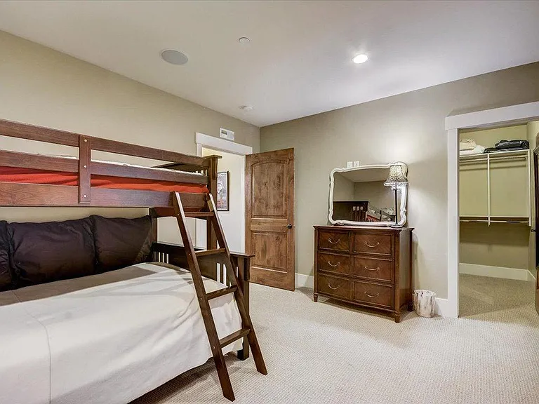 10223 N Rustler Ct — Photo 30