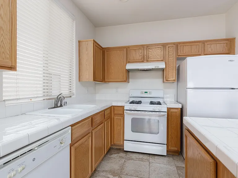787 Rise Canyon Dr — Photo 9