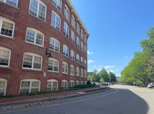 200 Market St UNIT 3304, Lowell, MA 01852