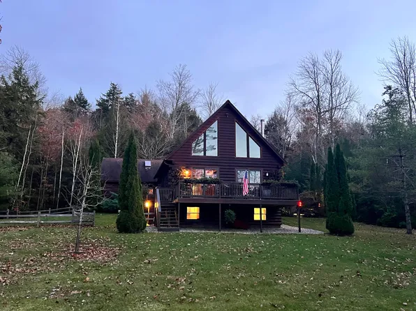 217 E Side Trail, Oakland, ME 04963