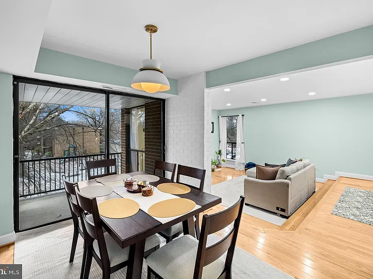 9820 Georgia Ave #21302 — Photo 13