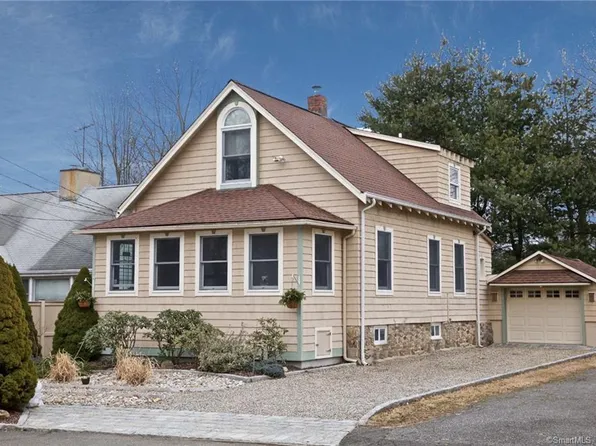 30 Visconti St, Norwalk, CT 06851