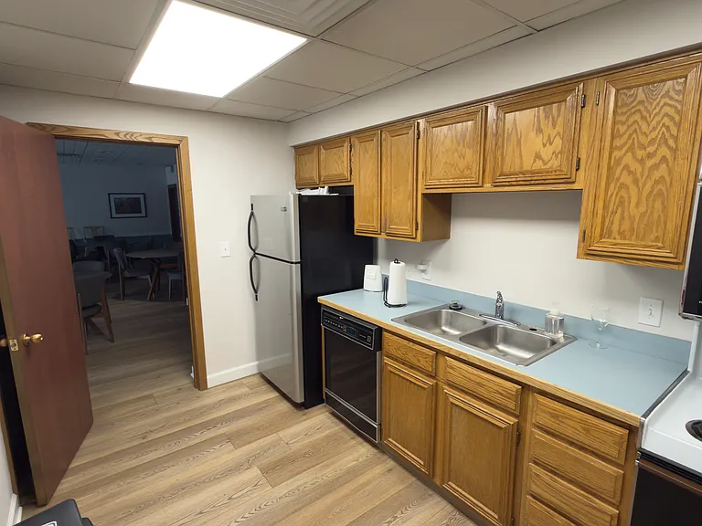 Chelsea Condos — Photo 84