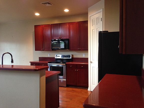 5th image of 930 E Cherrywood Pl