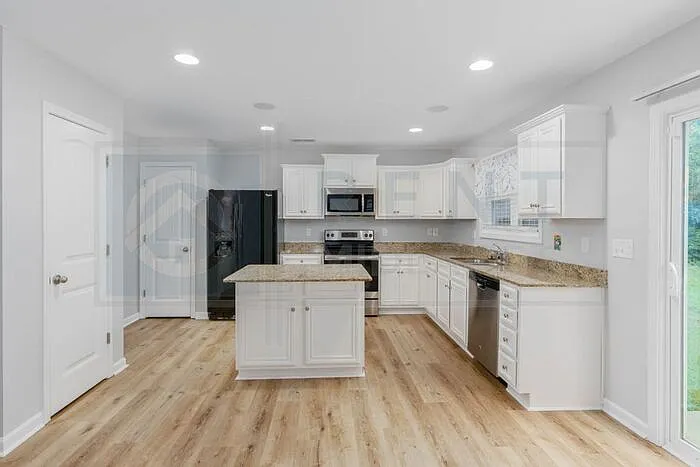 147 Ventnor Ave — Photo 13