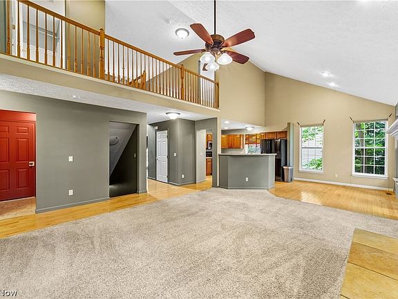 4th image of 8760 Breckenridge Oval