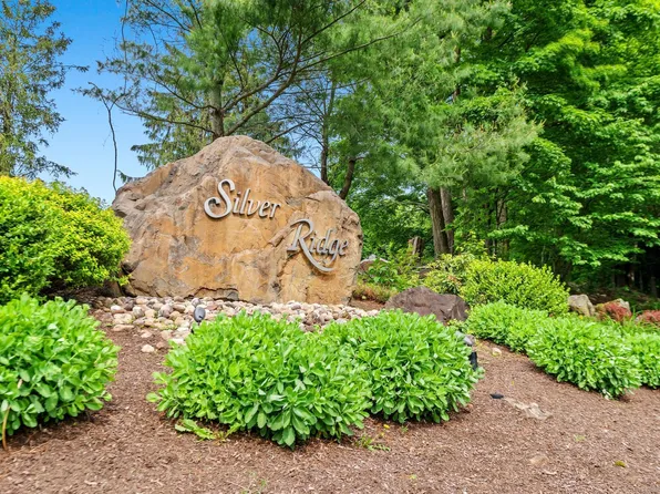 192 Rosewood Lane #192, Berlin, CT 06037