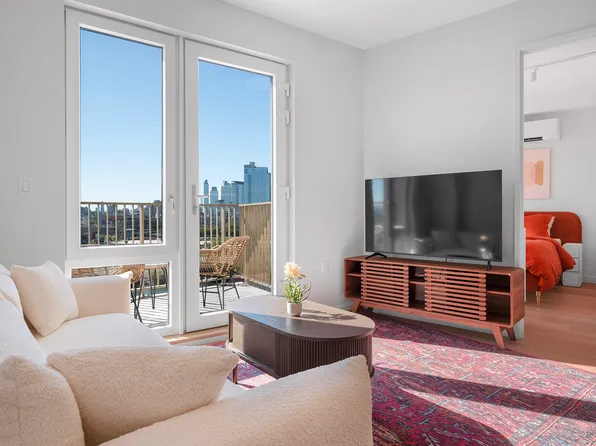 16 West Street image 5 of 15