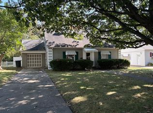 36 Elm Rdg, Mattoon, IL 61938