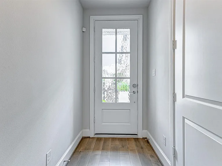 1216 Timbergrove Park St — Photo 3