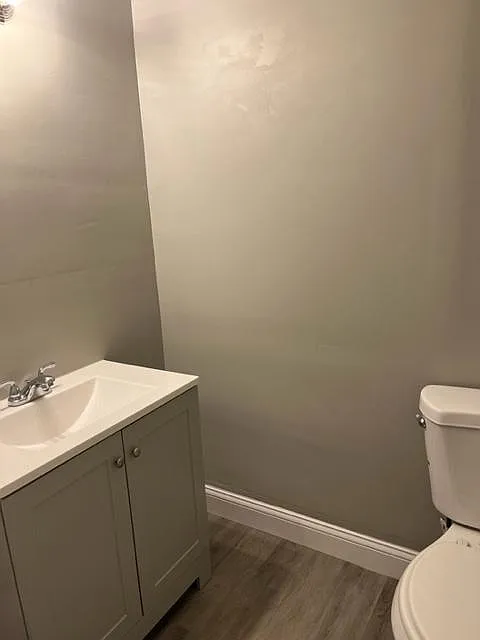 4 bed, 1.5 bath, 2200 sqft, $1,600 — Photo 3
