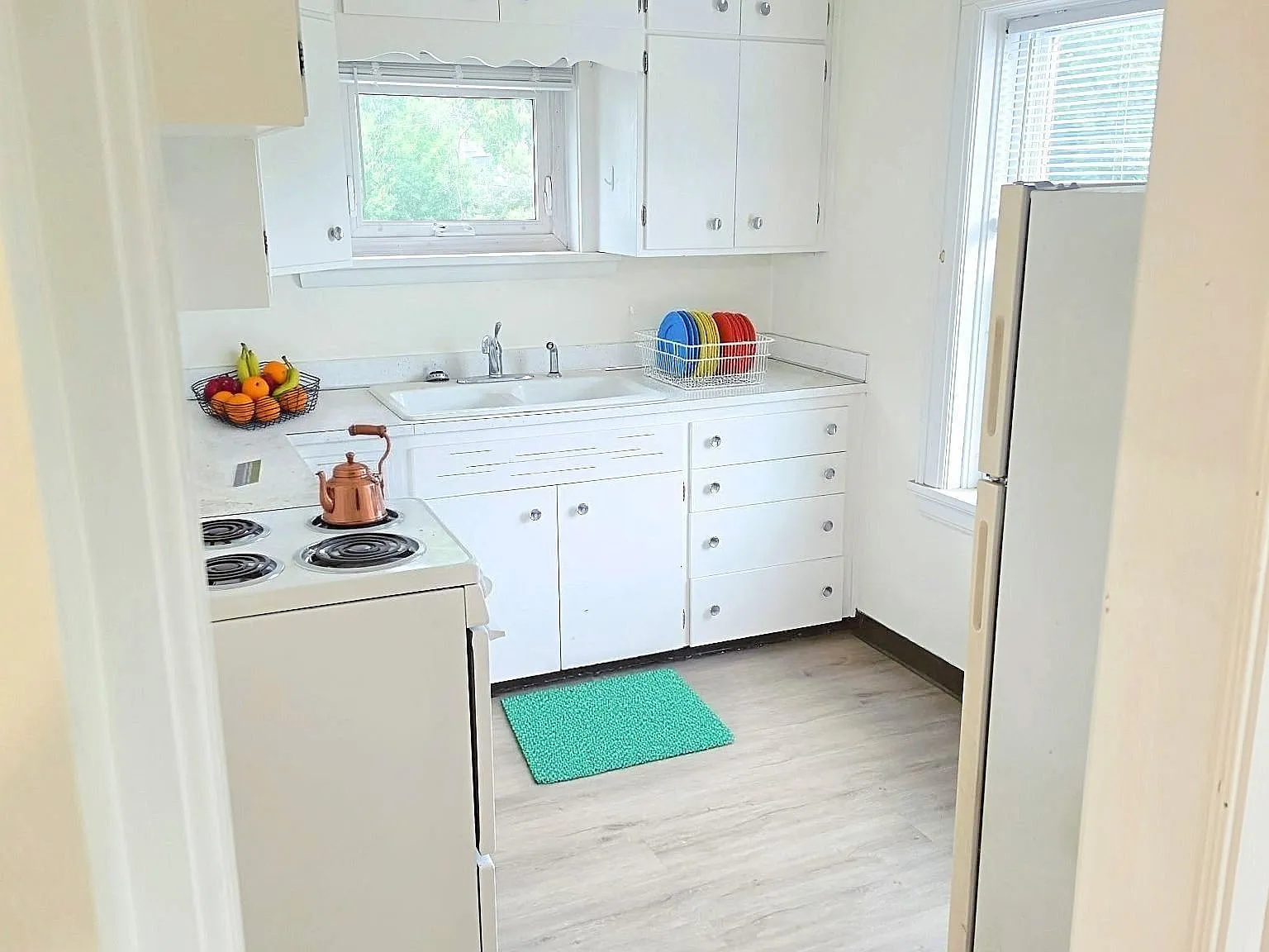 602 Watson Street - 5 — Photo 4