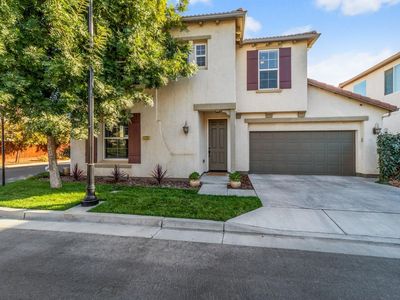 1775 W Bella Oaks Way, Hanford, CA, 93230